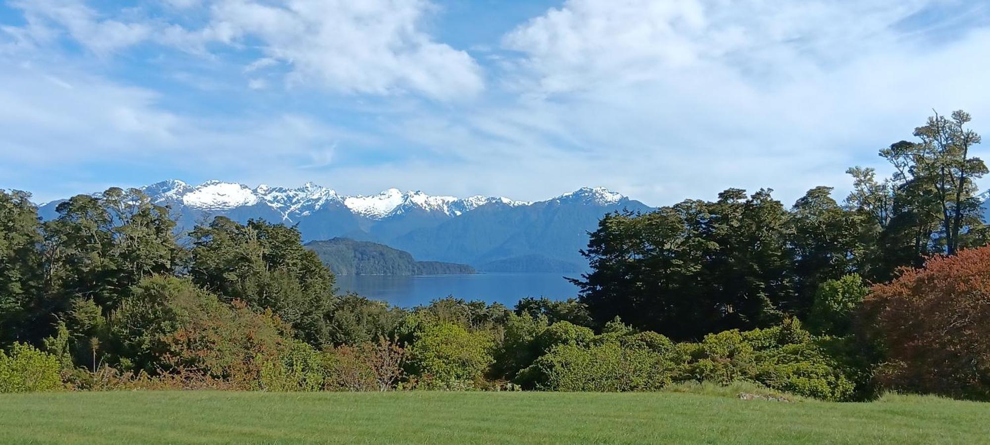 Murrells Grand View House Manapouri Ngoại thất bức ảnh