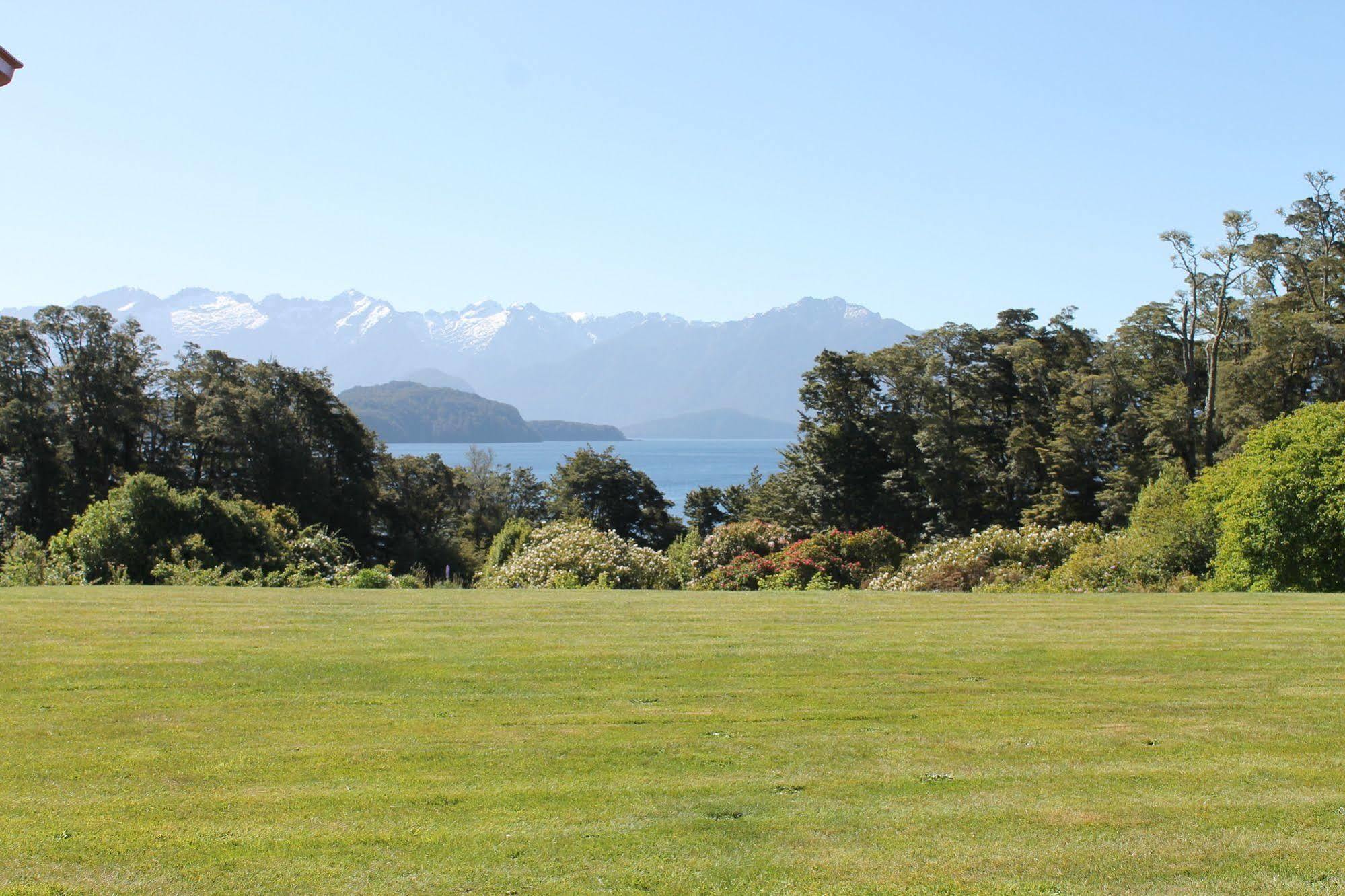 Murrells Grand View House Manapouri Ngoại thất bức ảnh